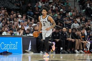 稳扎稳打!哈珀半场12分钟5中4贡献10分2助 三分2中2 配图