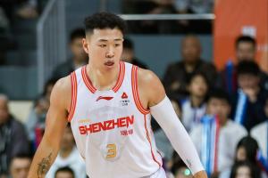 内外开花!贺希宁12中8拿到22分4板5助 三分5中4 配图