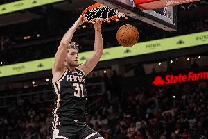 高效两双!兰代尔首发11中7拿到19分13板 三分3中2 配图