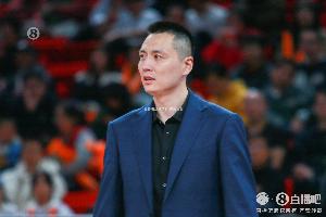 卢伟：感谢山西和我们一直打到最后 这场能看出来谁真正能打硬仗 配图