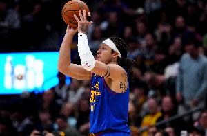 场均16.6分!掘金迎战勇士 阿隆·戈登因左小腿紧张降为出战成疑 配图