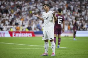 记者:阿韦洛亚和皇马俱乐部对迪亚斯寄予厚望,球员不会离队 配图