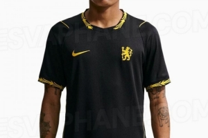 切尔西新赛季客场球衣谍照：简约黑色设计，衣领、袖口金色点缀 配图