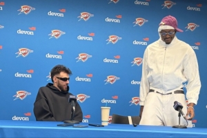 皮肤也是！杰伦威谈自己与切特穿搭：全黑和全白 就像阴和阳 配图