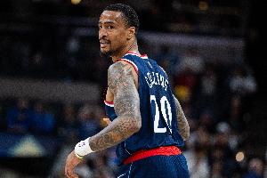 科林斯谈5连胜:我们韧性十足且热爱篮球 我们知道什么是战斗精神 配图