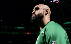 绿军客战黄蜂 怀特&杰伦·布朗缺阵 塔图姆&奎塔可以出战 配图