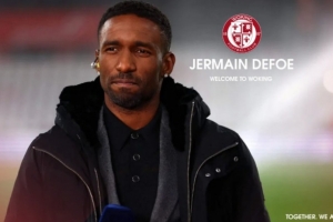 官方：迪福出任沃金主帅，该队目前在英格兰第5级别联赛征战 配图