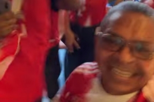 家人的骄傲！迪亚斯父亲社媒晒庆祝儿子进球视频 配图