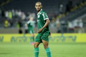 每体：16岁前锋孔塞桑签约经纪人为旅欧作准备 巴萨曼城均想引进 配图