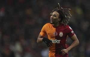 记者：加拉塔萨雷对25岁博伊感到满意，预计将激活1500万买断条款 配图