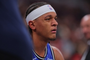 乔·约翰逊：班凯罗单打时总会失误 魔术还需一个能得分的控卫 配图