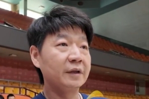 邱彪：近期失误较多 我们会积极调整 今晚拼字当头 配图