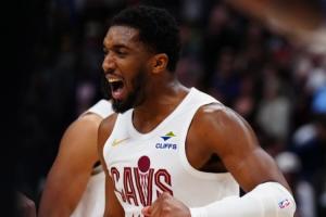 4年2.77亿？TA：若米切尔今夏未提前续约 骑士会讨论交易他的可能 配图