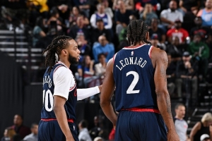 弗兰克：我们的目标始终是争冠 这是我们评估所有操作的出发点 配图