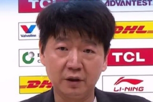 邱彪：深圳缺少核心贺希宁 困难时期感谢大家信任胜利献给球迷 配图