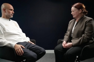 瓜迪奥拉：英超的强度和难度超乎想象，冠军不到最后一刻永无定论 配图