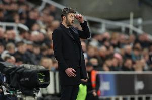 费迪南德：那些说卡里克不该转正的，说得出另一个现实的人选吗？ 配图