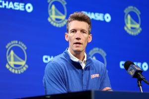 ESPN:邓利维已和勇士续约 任职期间得到老板及球队核心成员认可 配图