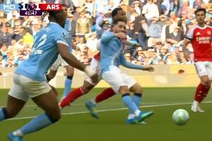 有点小动作谢尔基突破后被加布在后脑勺上来了一下，捂头倒地 配图