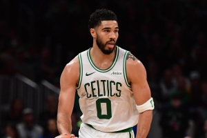 塔图姆砍季后赛生涯第23次至少25分10板5助 位列NBA历史第6 配图